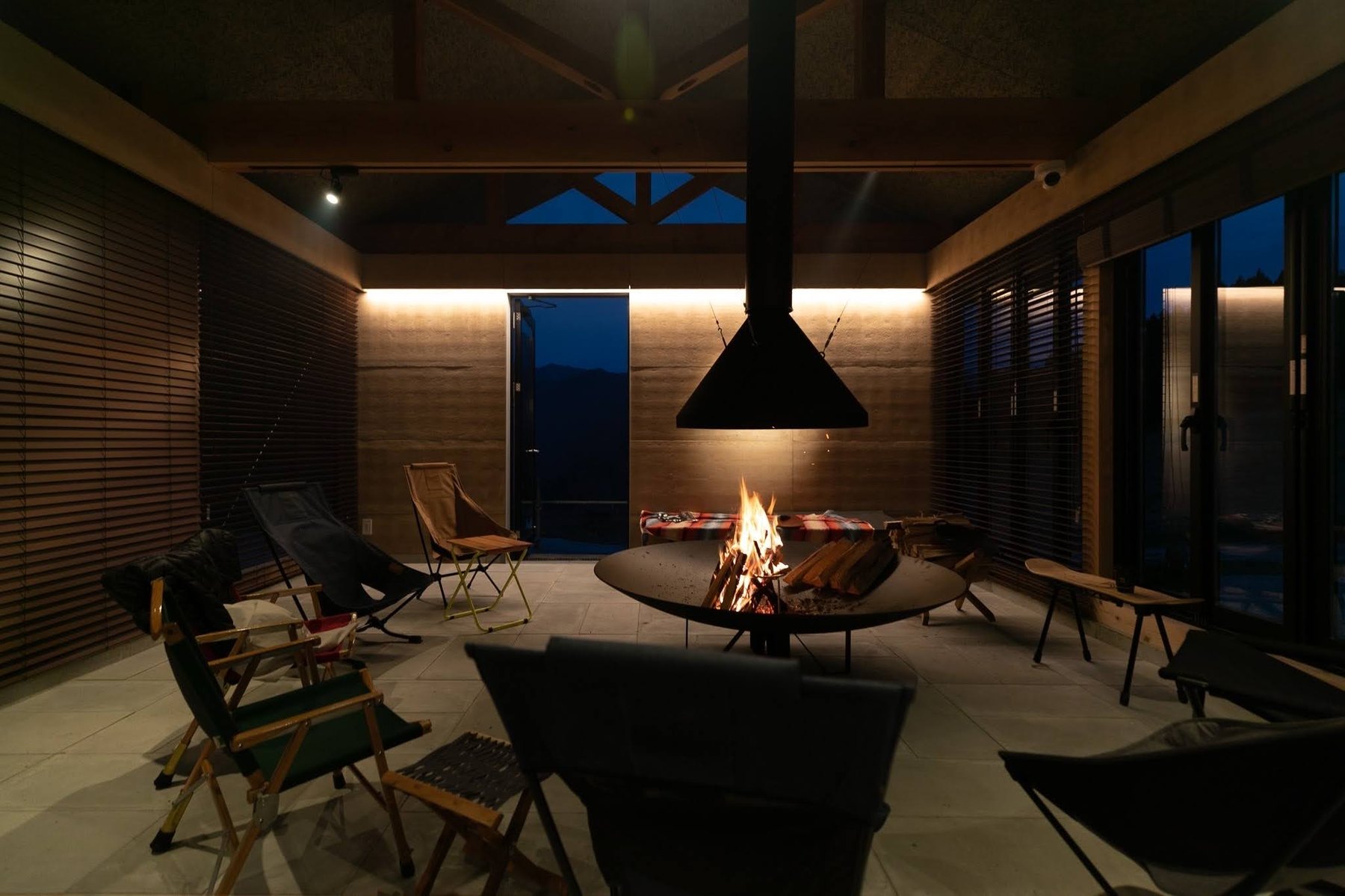 HITOYAMA ICHIRINO OUTDOOR 1